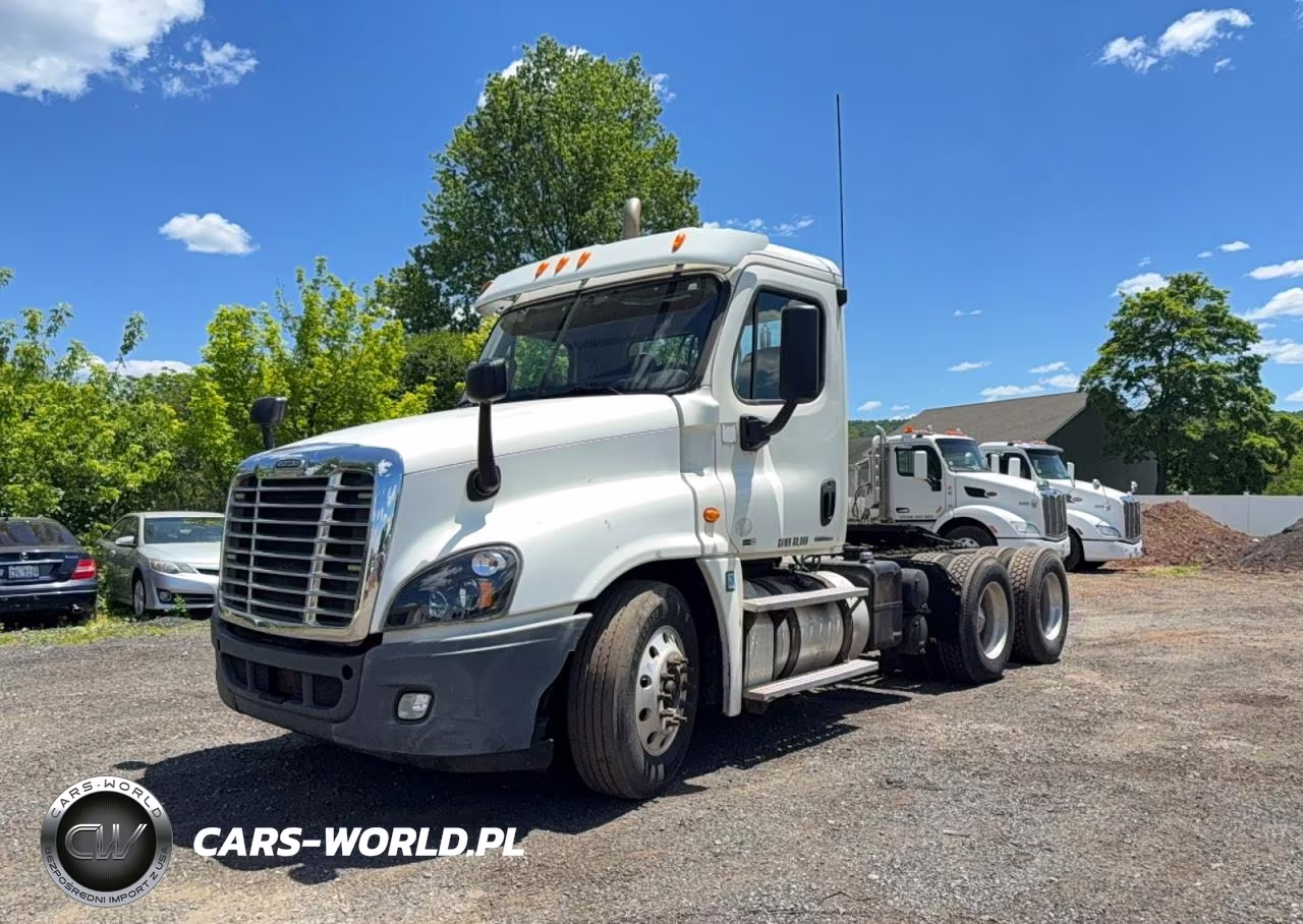 2012 Freightliner Cascadia 125 VIN:1FUJGEDVXCSBM0774 - 2