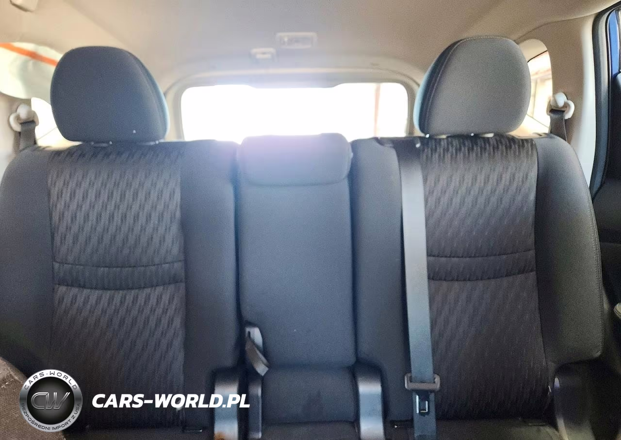 2020 Nissan Rogue S VIN:5N1AT2MV1LC746825 - 10