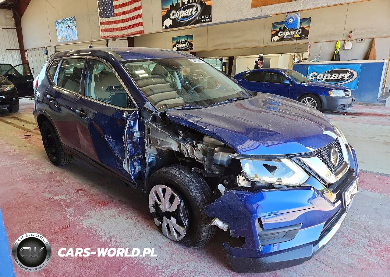 2020 Nissan Rogue S VIN:5N1AT2MV1LC746825 - 4