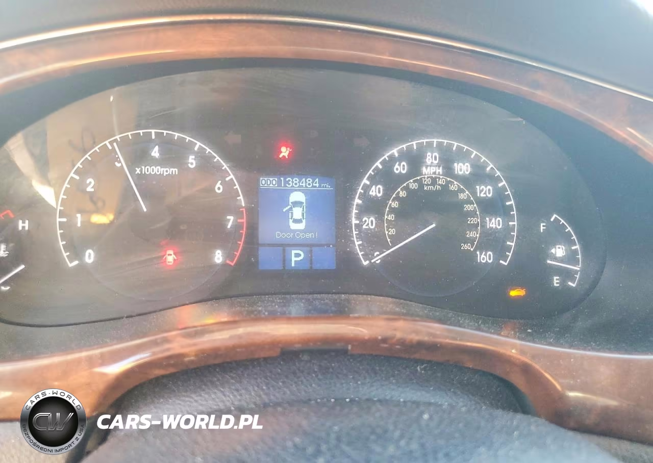 2009 Hyundai Genesis 3.8L VIN:KMHGC46E59U043833 - 9
