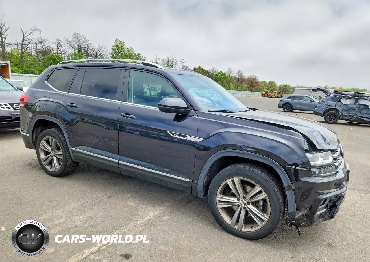 2018 Volkswagen Atlas Sel VIN:1V2RR2CA4JC530404 - 4