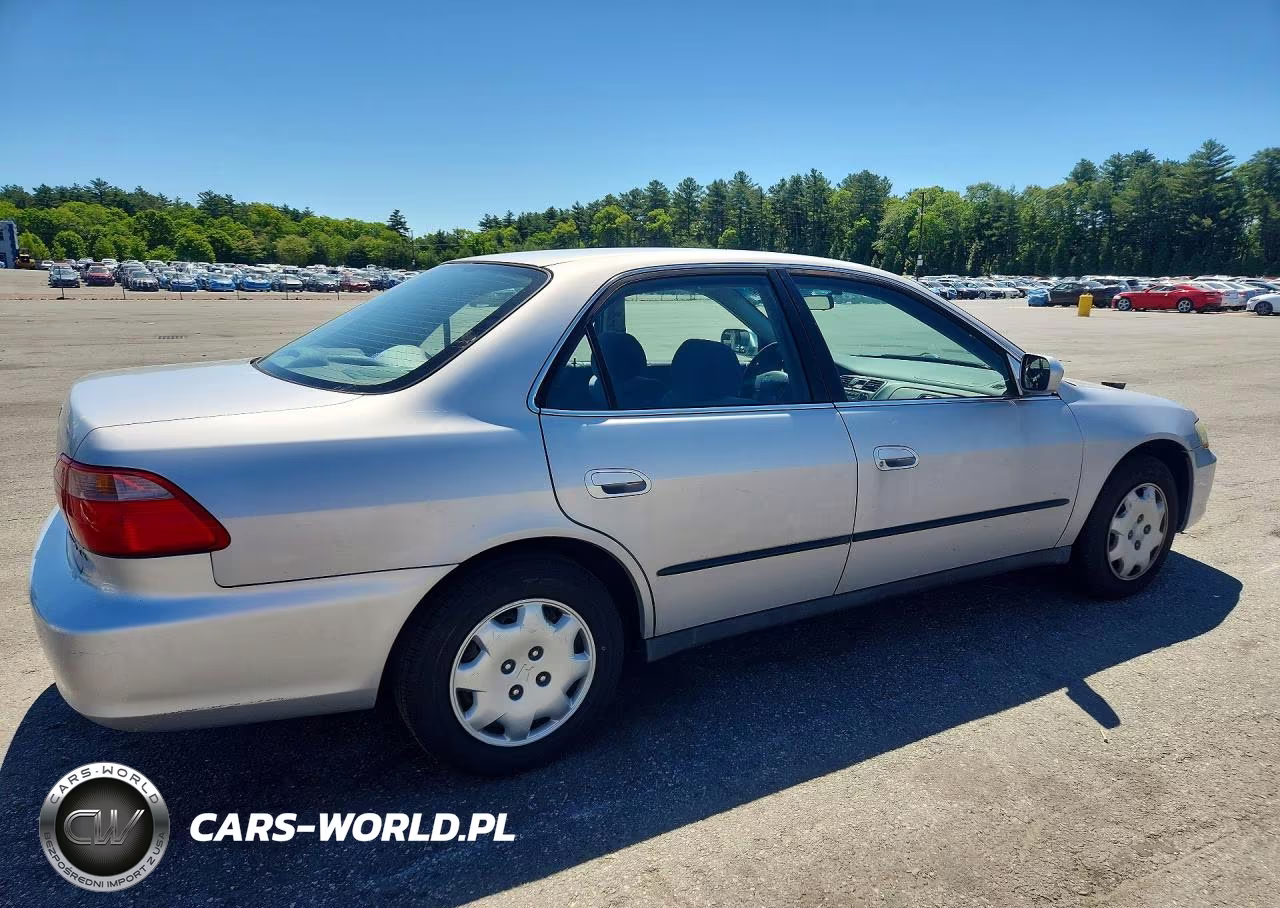 1999 Honda Accord Lx VIN:1HGCG6653XA000210 - 3