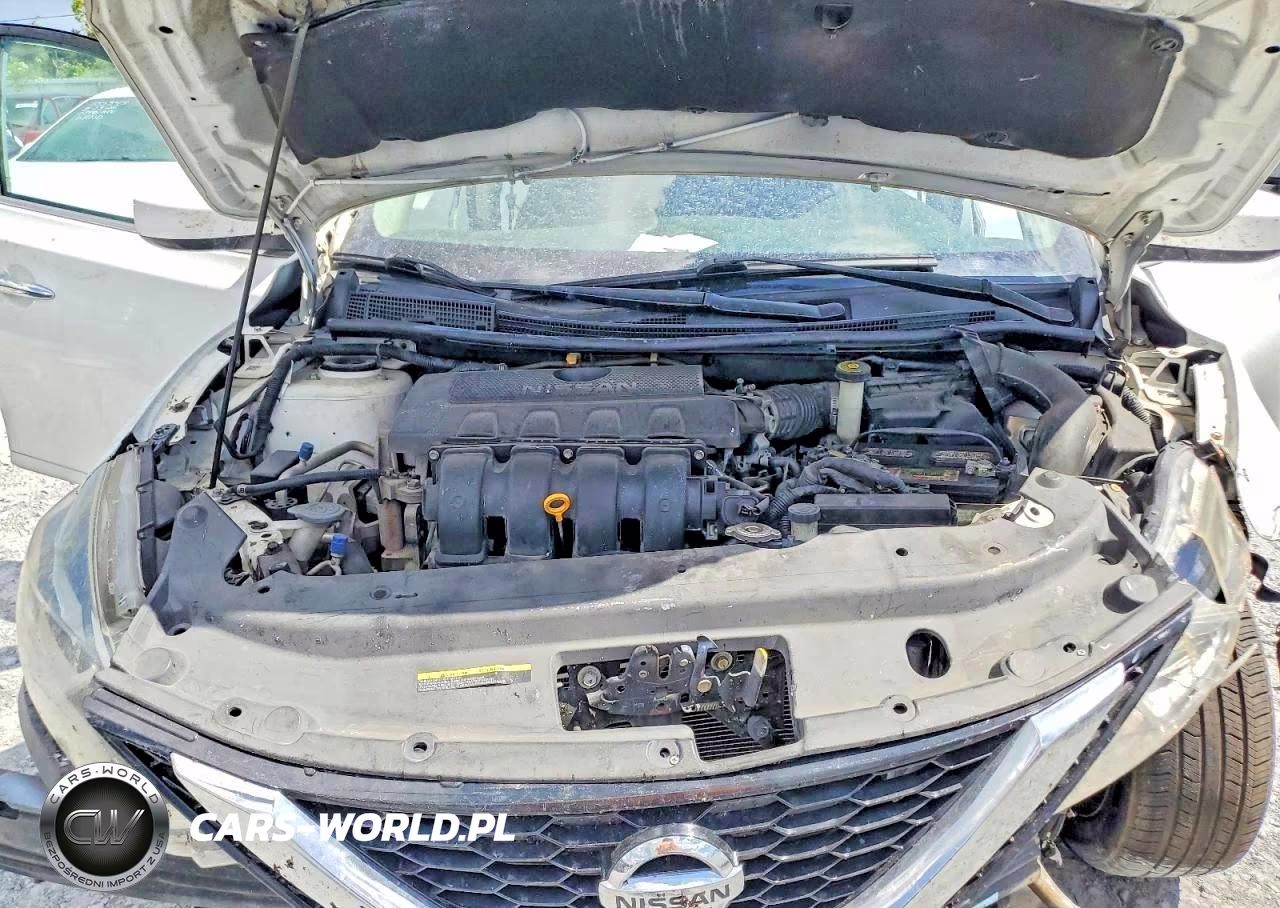 2018 Nissan Sentra S VIN:3N1AB7AP0JY319301 - 11