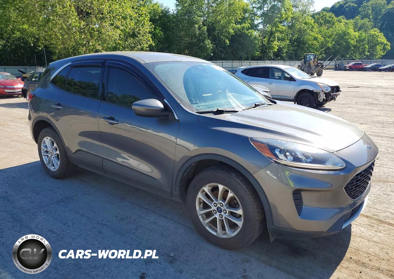 2021 Ford Escape Se VIN:1FMCU9G66MUA75795 - 4
