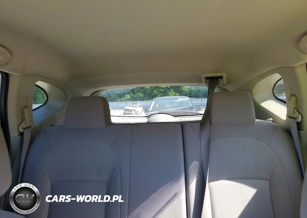 2012 Nissan Rogue S VIN:JN8AS5MV5CW711636 - 10