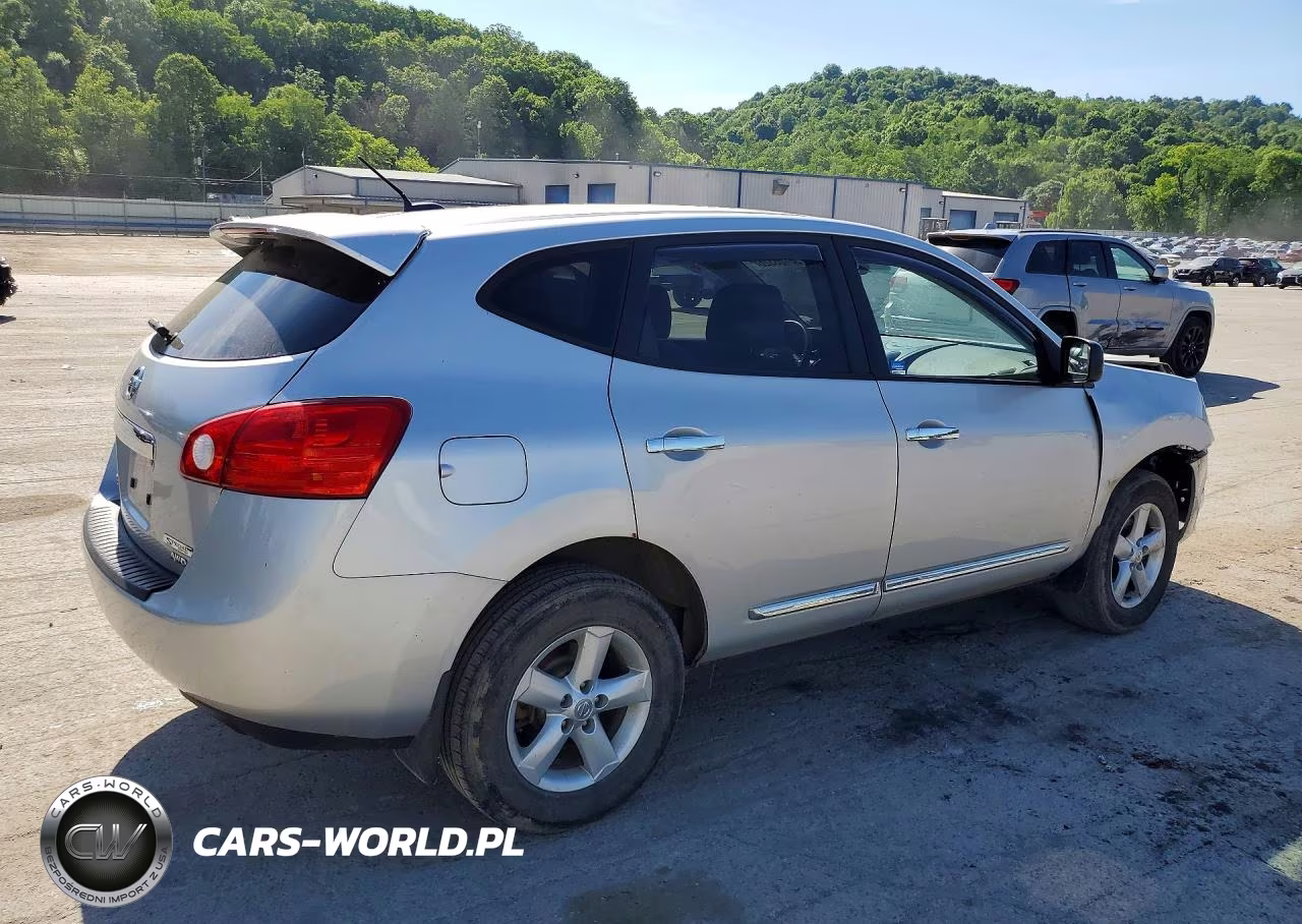 2012 Nissan Rogue S VIN:JN8AS5MV5CW711636 - 3