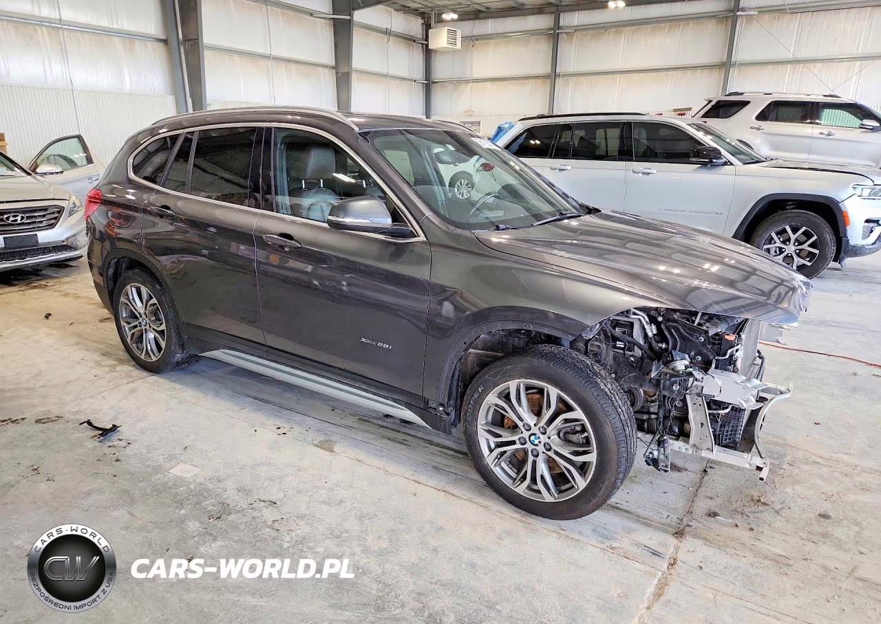 2016 BMW X1 xDrive28I VIN:WBXHT3Z34G4A51521 - 4