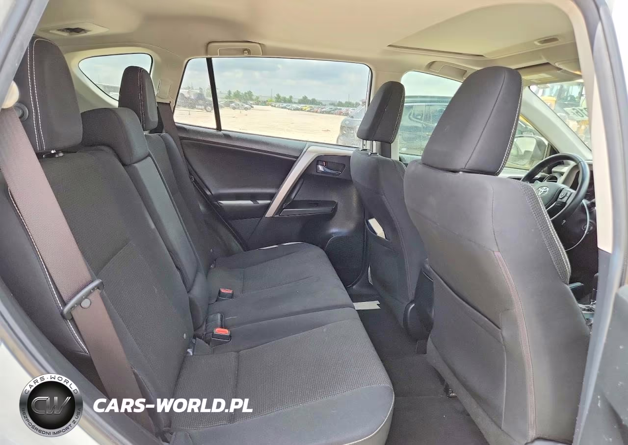 2017 Toyota Rav4 Xle VIN:JTMWFREV6HJ114849 - 10