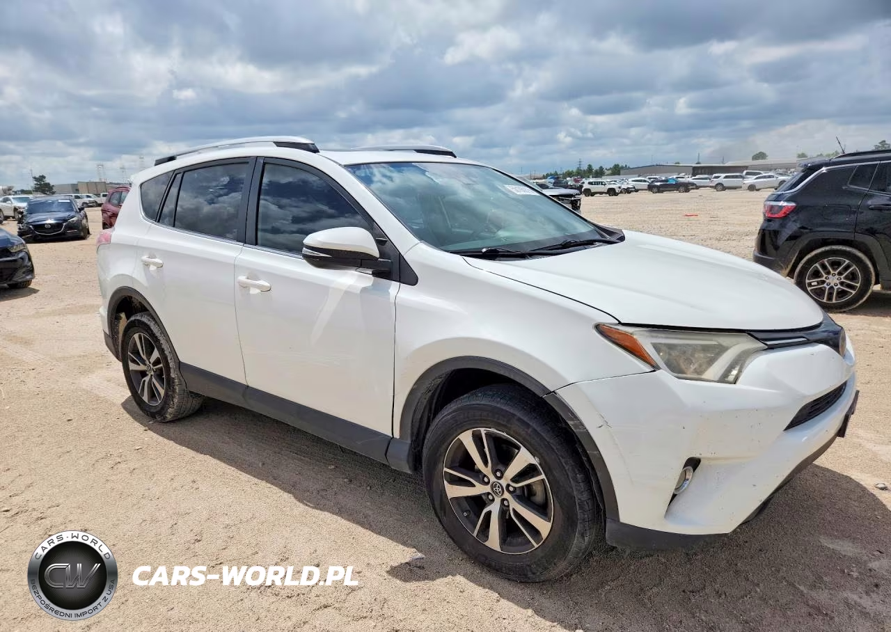 2017 Toyota Rav4 Xle VIN:JTMWFREV6HJ114849 - 4