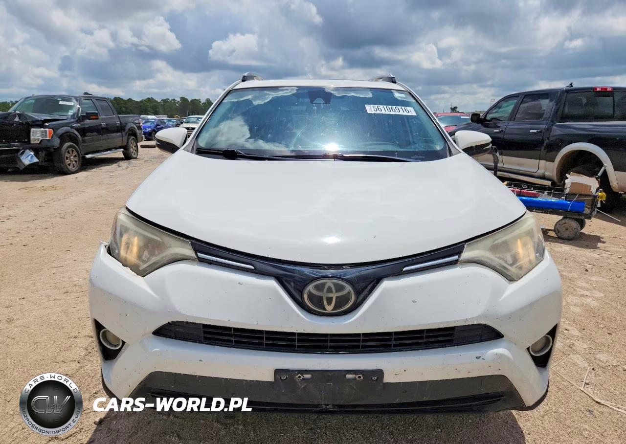2017 Toyota Rav4 Xle VIN:JTMWFREV6HJ114849 - 5
