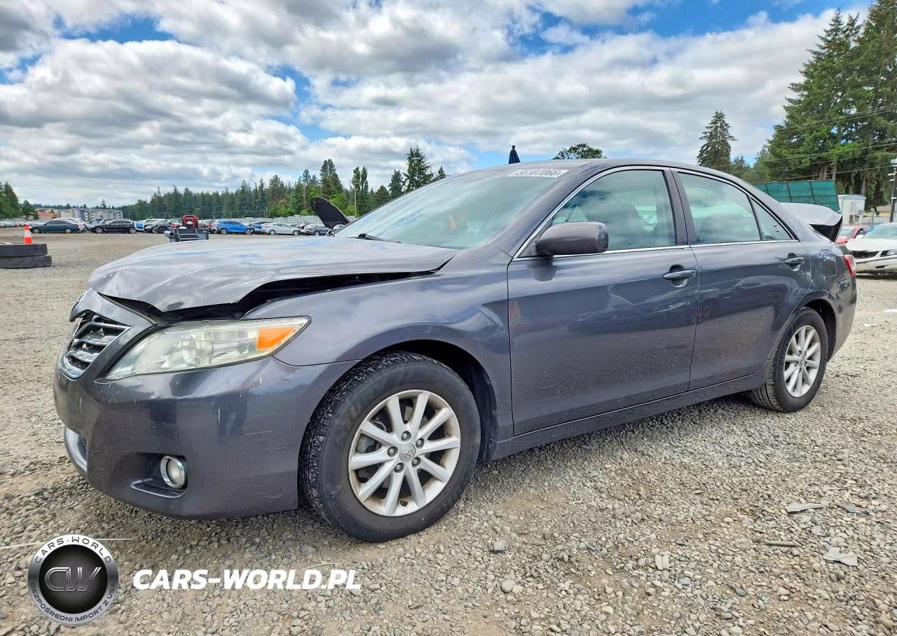 2010 Toyota Camry Xle – zdjęcie 1 z 12