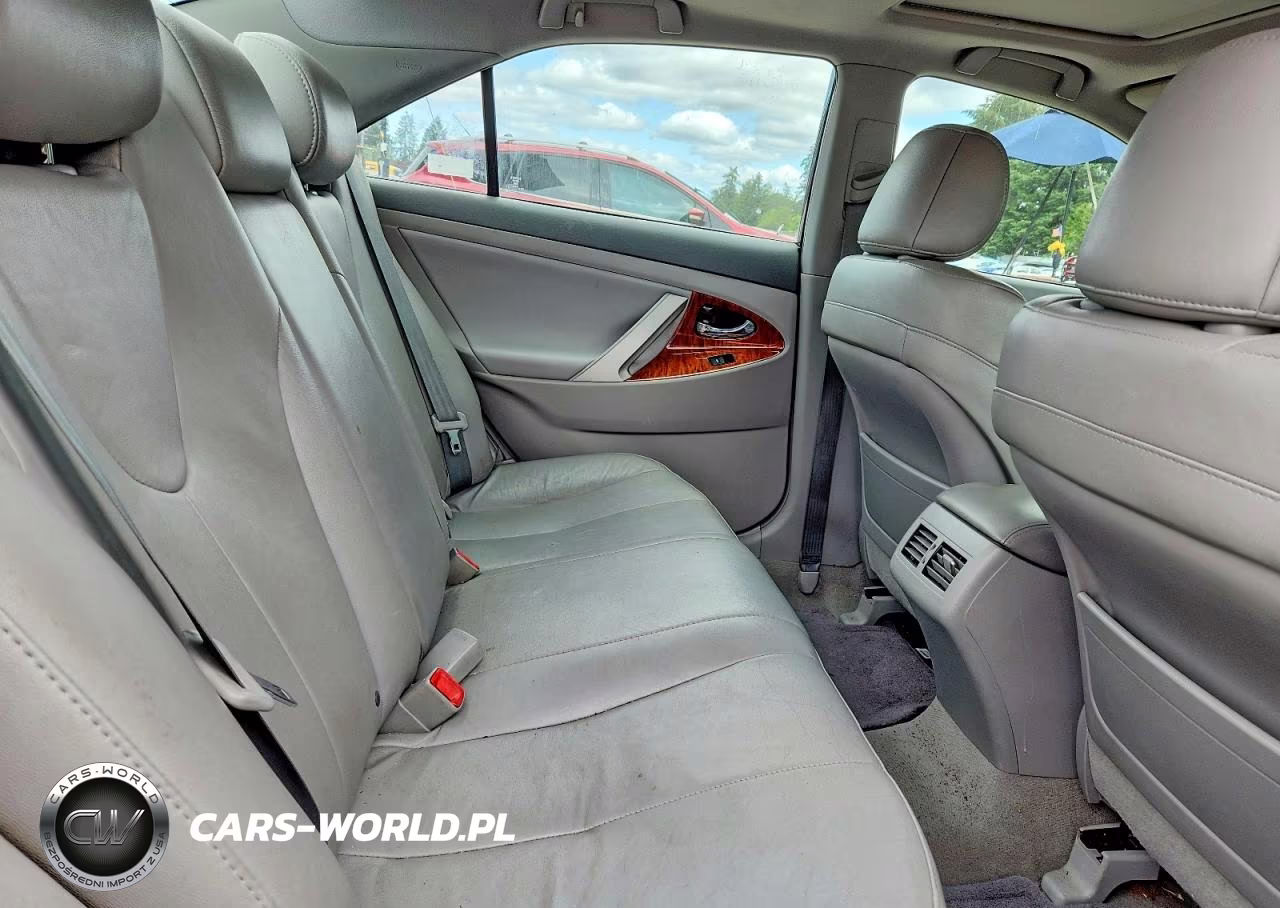 2010 Toyota Camry Xle VIN:4T4BF3EK6AR066728 - 10
