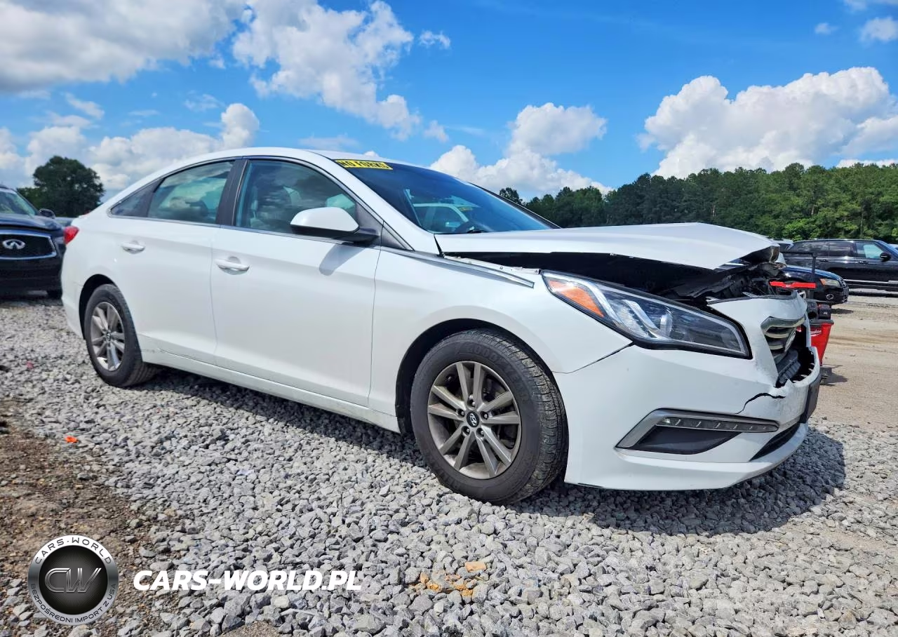 2015 Hyundai Sonata Se VIN:5NPE24AF3FH038425 - 4