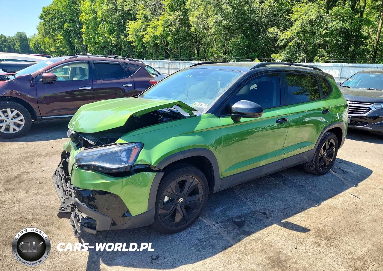 2025 Volkswagen Taos Se Black – zdjęcie 1 z 13