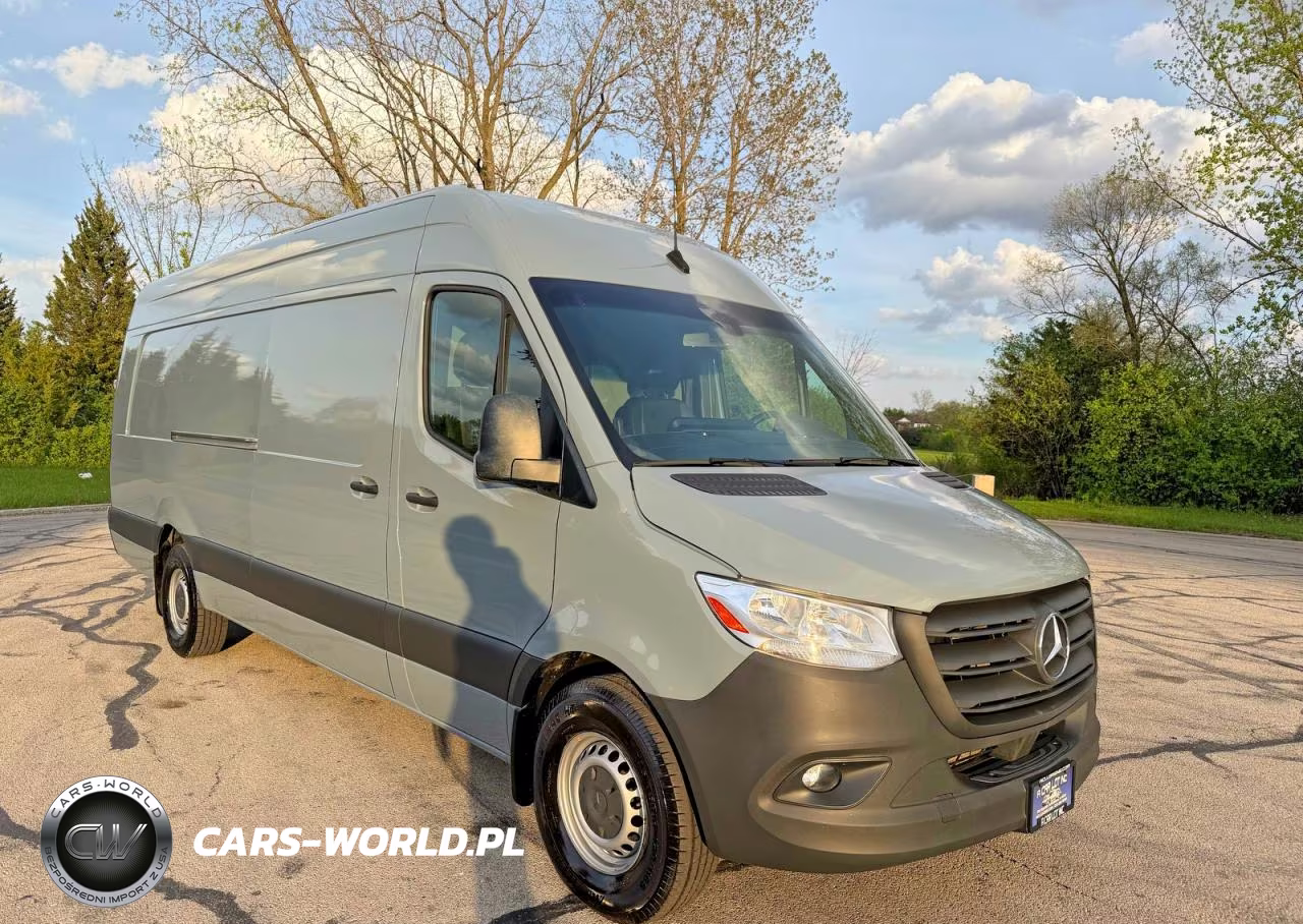 2023 Mercedes-Benz Sprinter 2500