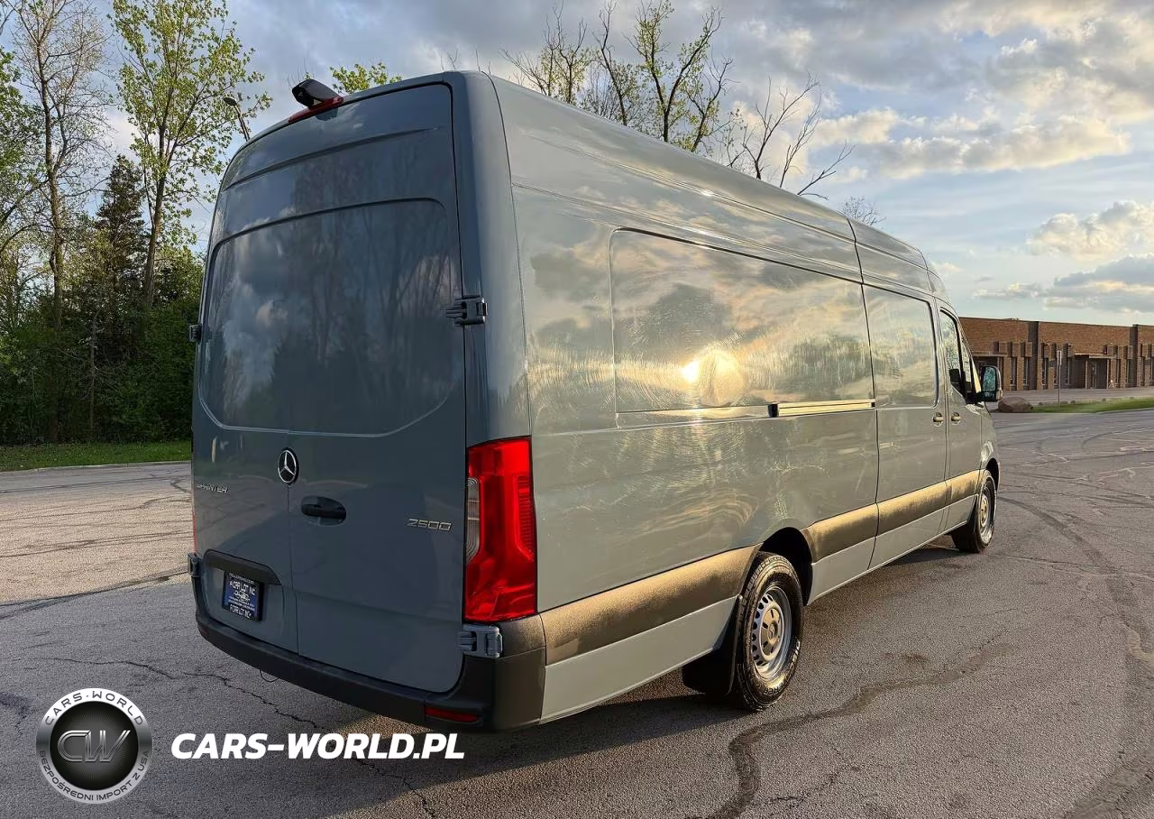 2023 Mercedes-Benz Sprinter 2500 VIN:W1Y4NDHY7PT136876 - 4
