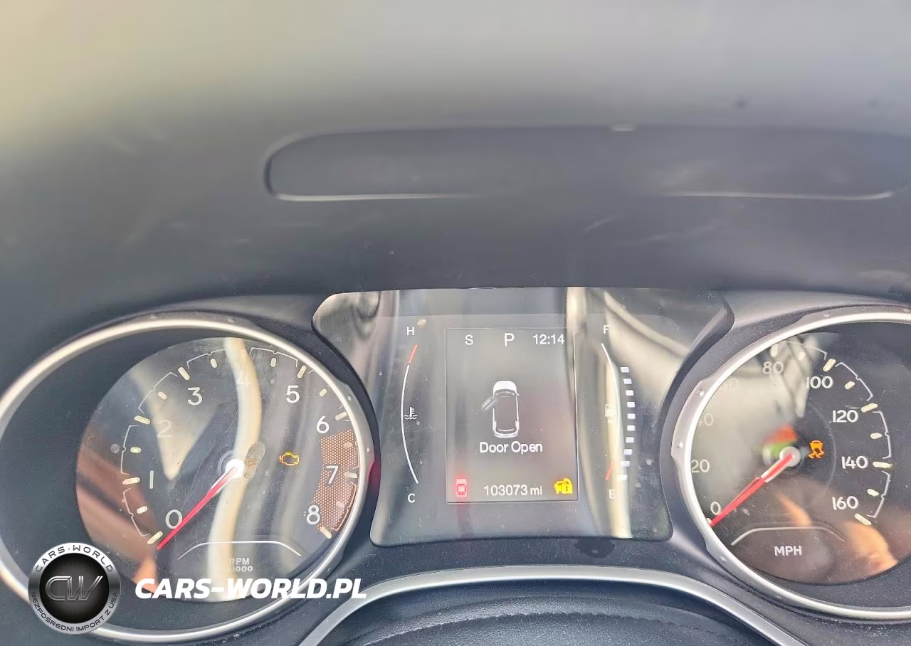 2019 Jeep Compass Latitude VIN:3C4NJCBBXKT612893 - 9