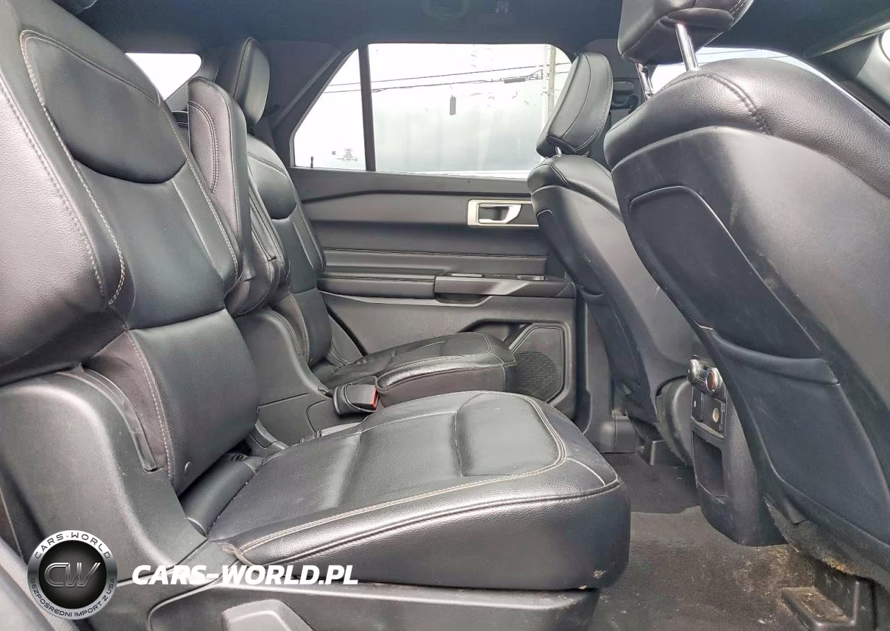 2020 Ford Explorer Xlt VIN:1FMSK8DH0LGA23531 - 11
