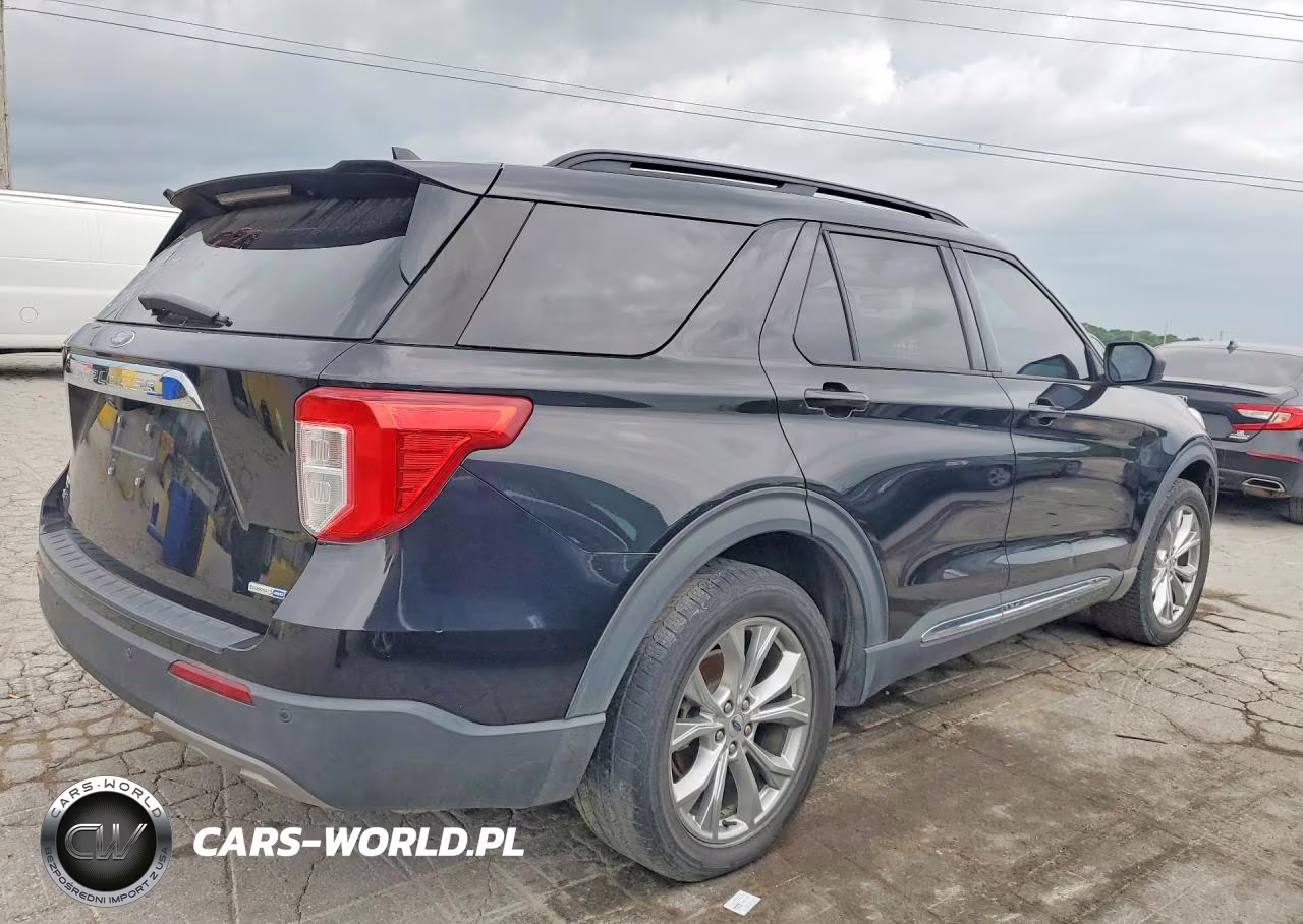 2020 Ford Explorer Xlt VIN:1FMSK8DH0LGA23531 - 3