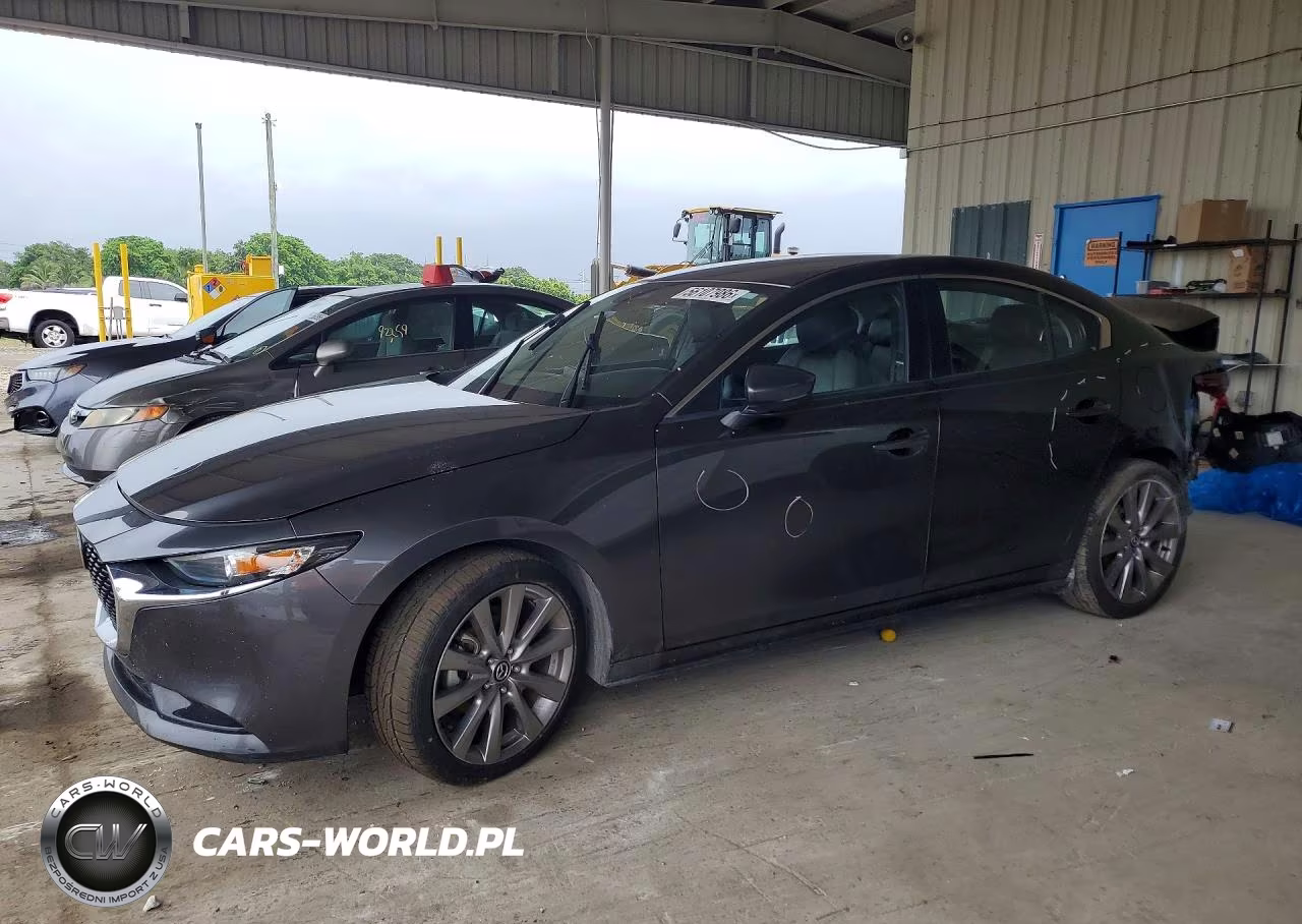 2019 Mazda 3 Preferred Plus