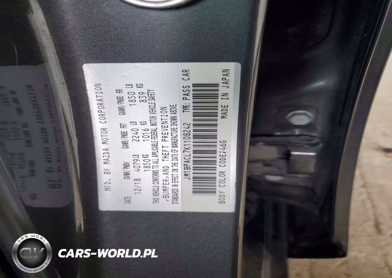 2019 Mazda 3 Preferred Plus VIN:JM1BPACL7K1108242 - 13