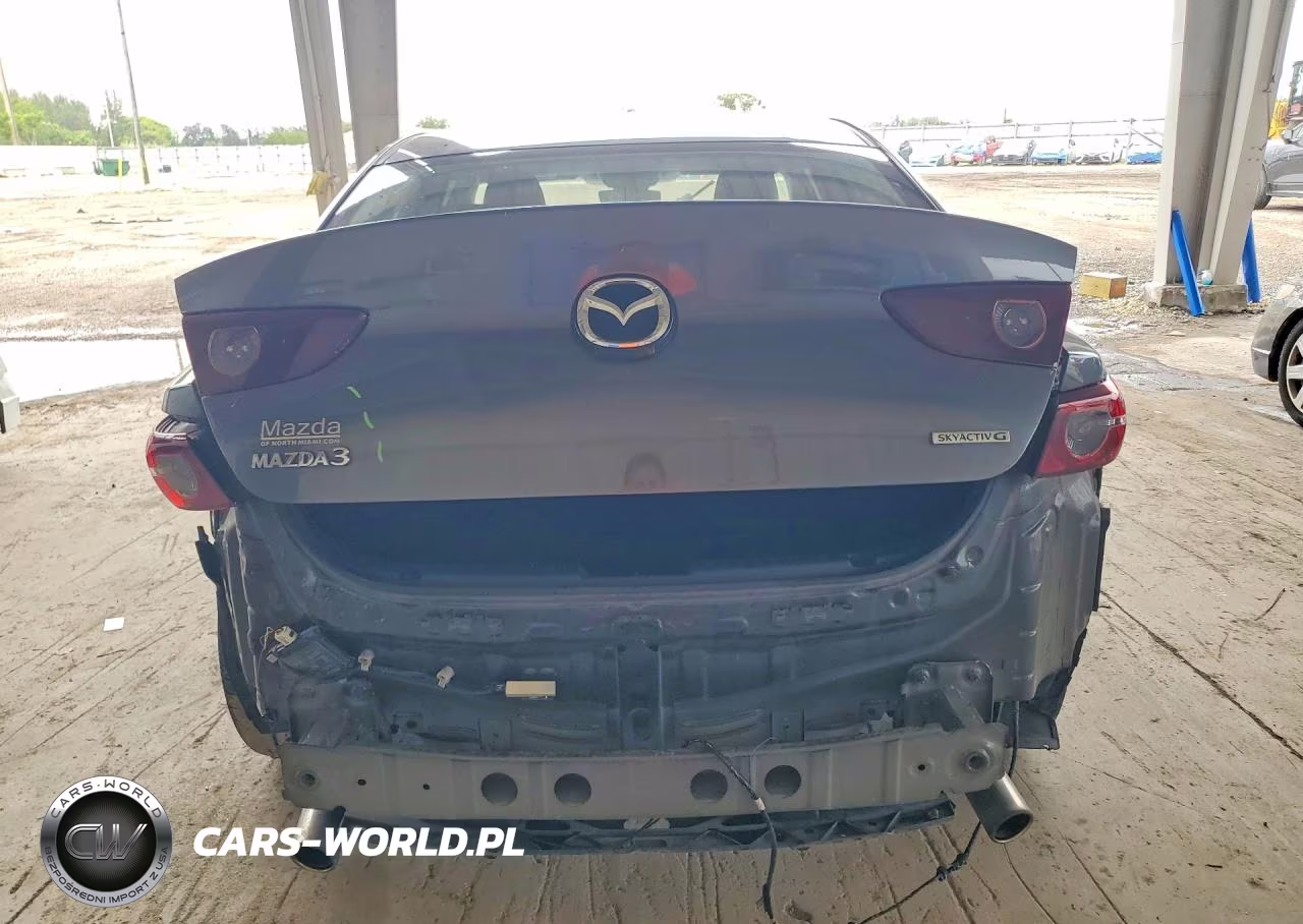 2019 Mazda 3 Preferred Plus VIN:JM1BPACL7K1108242 - 6