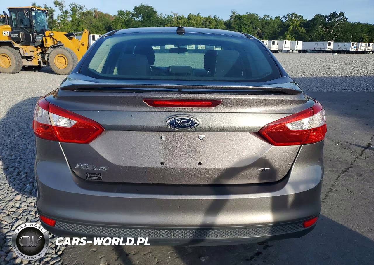 2012 Ford Focus Se VIN:1FAHP3F23CL204924 - 6