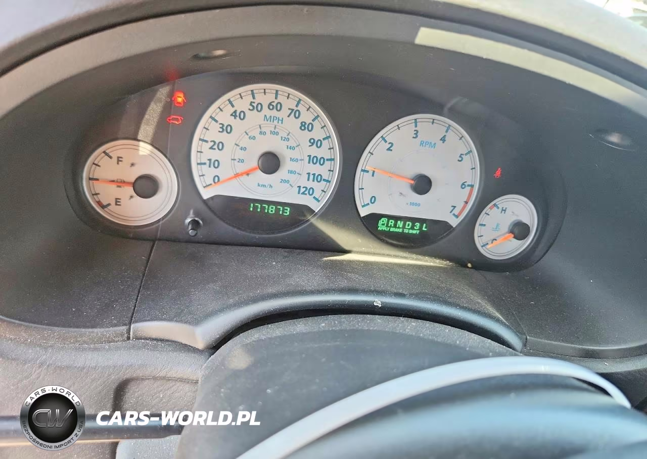 2007 Chrysler Town & Country Lx VIN:2A4GP44RX7R246302 - 9