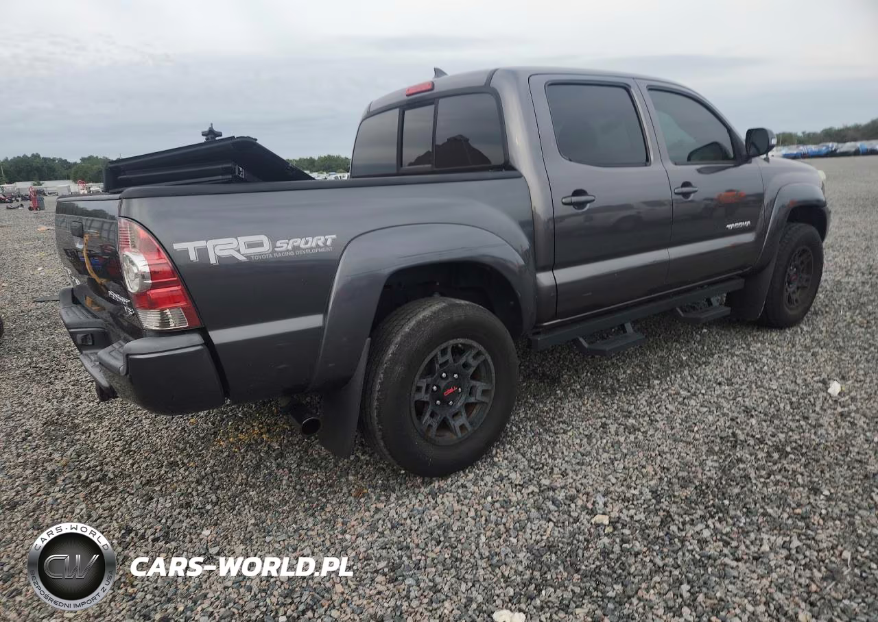 2015 Toyota Tacoma Double Cab Prerunner VIN:5TFJU4GN5FX090215 - 3