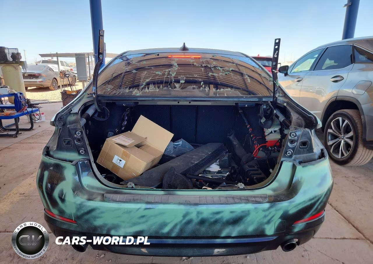2018 BMW 530 I VIN:WBAJA5C58JWA35633 - 6