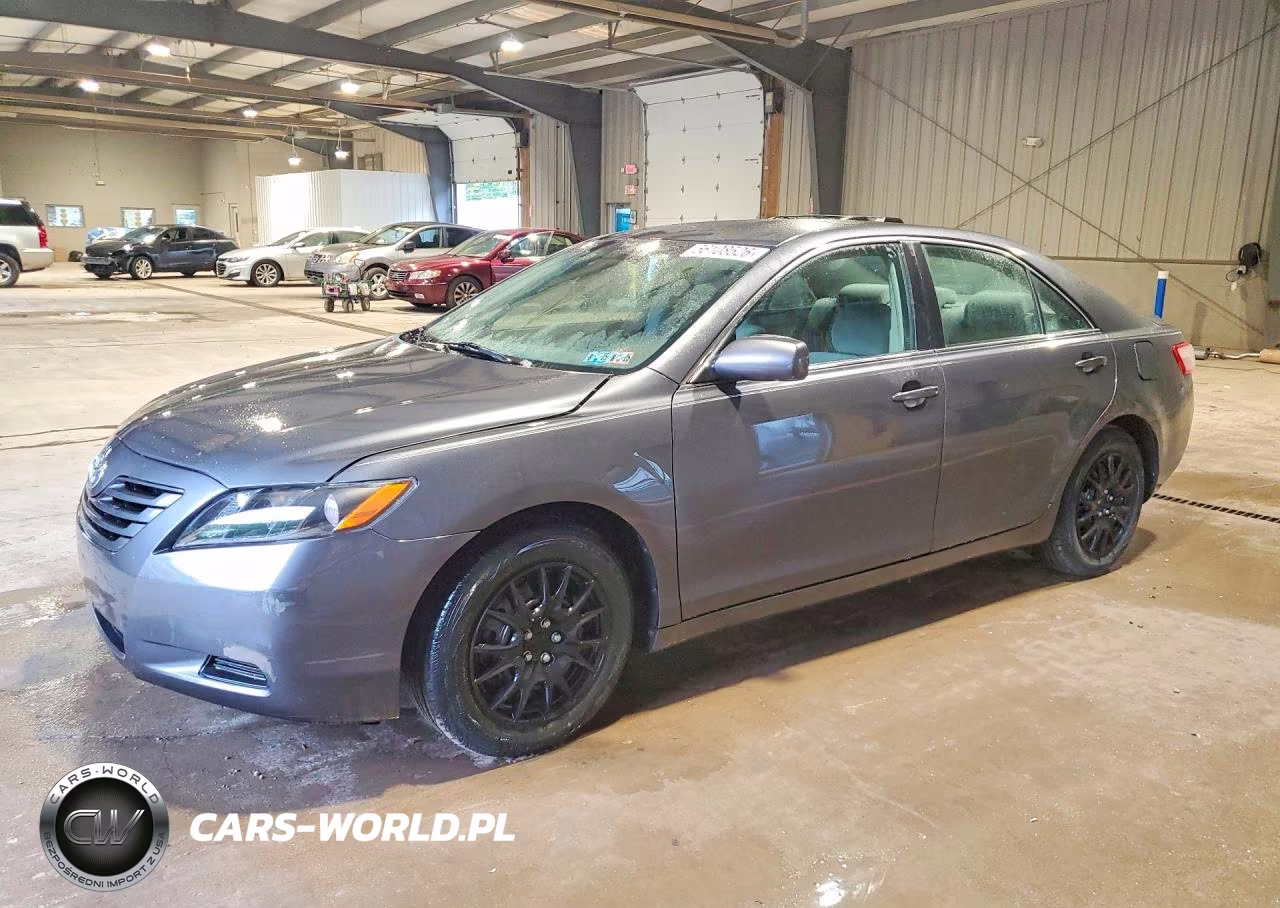 2009 Toyota Camry – zdjęcie 1 z 13
