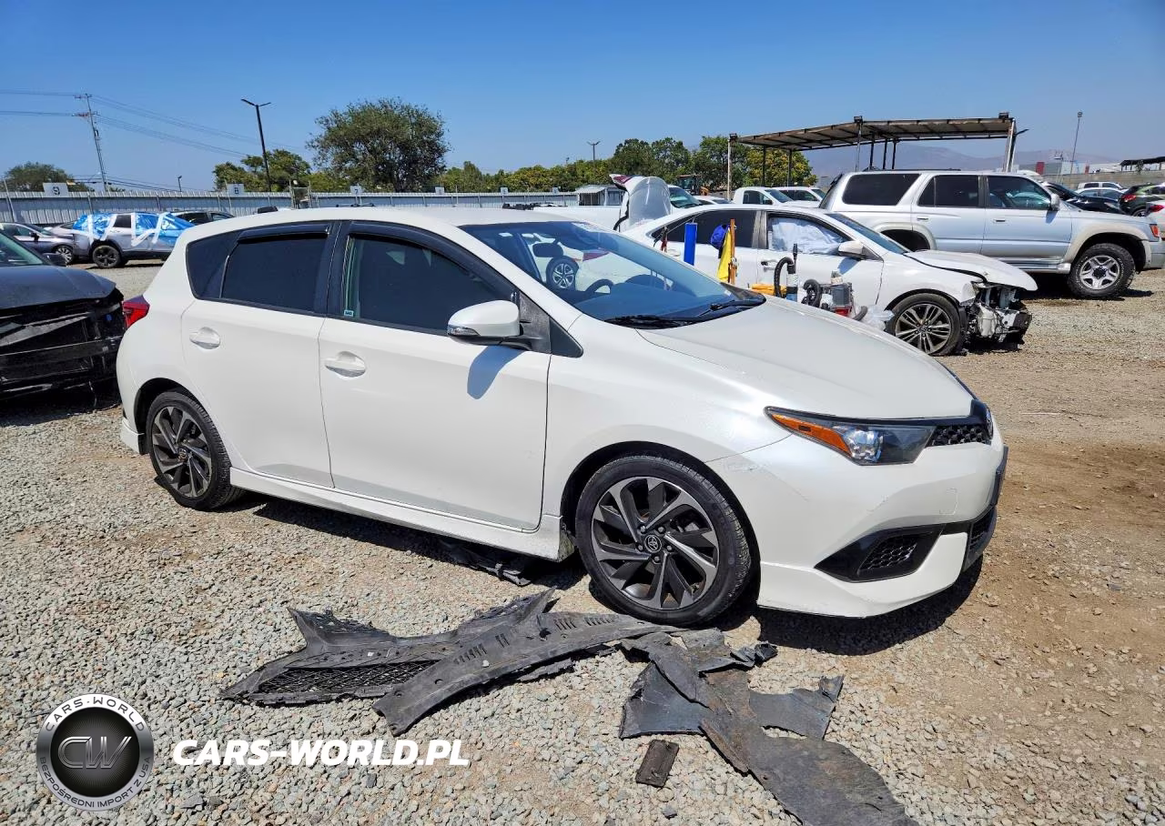 2017 Toyota Corolla Im Base VIN:JTNKARJEXHJ529980 - 4