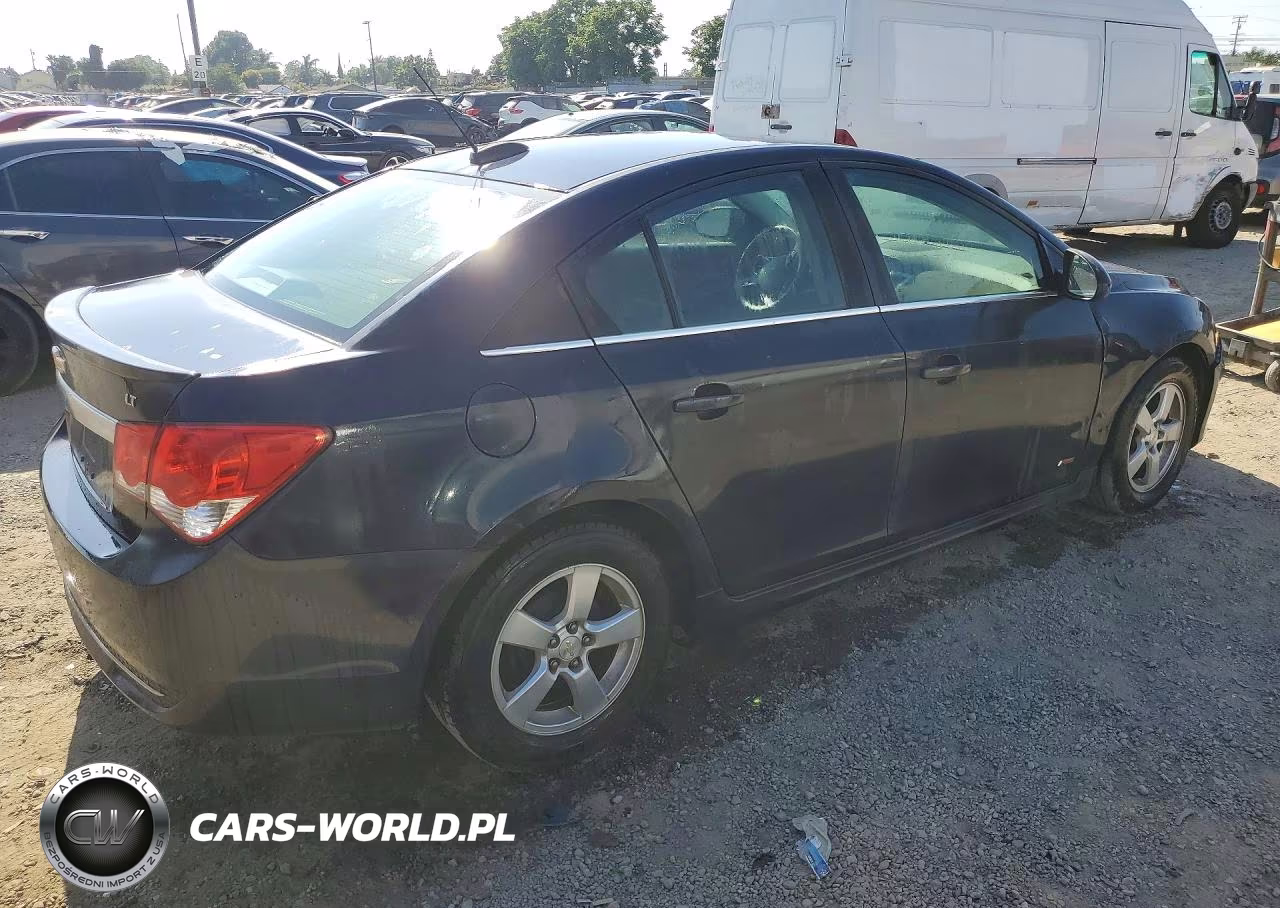 2015 Chevrolet Cruze Lt VIN:1G1PC5SB4F7140269 - 3