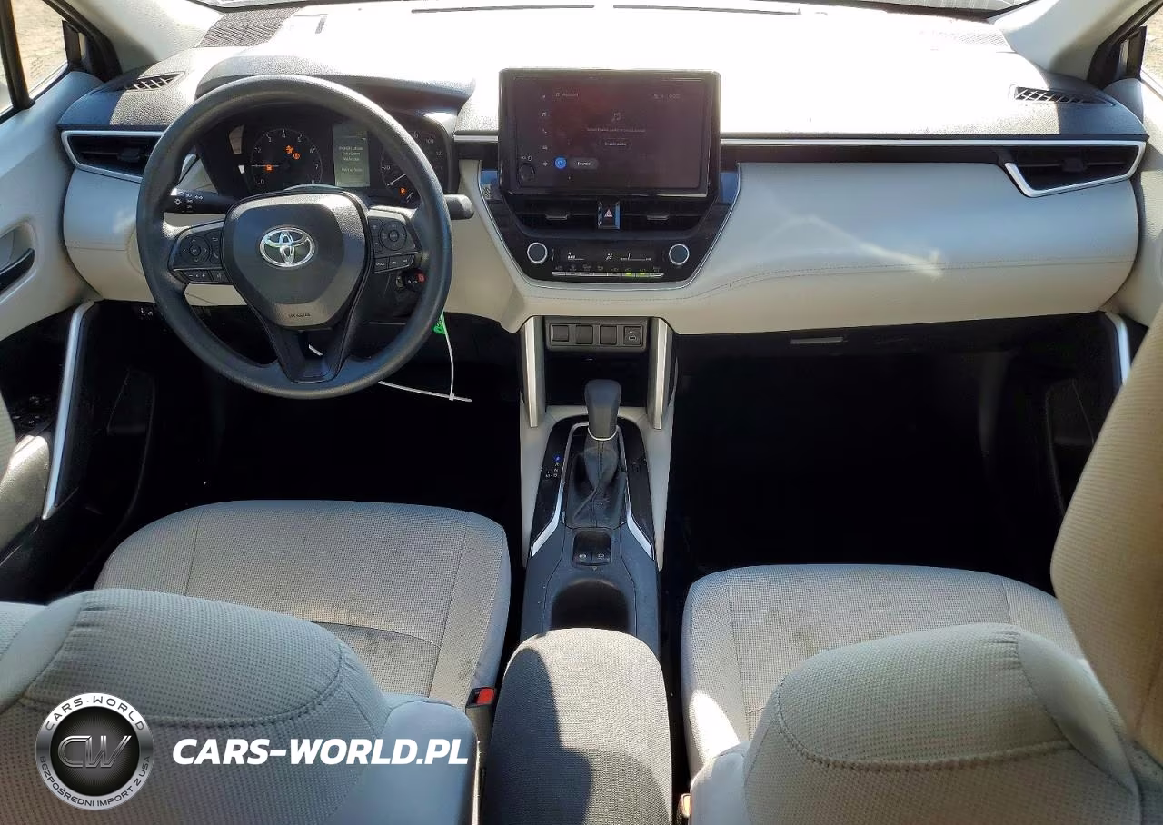 2025 Toyota Corolla Cross L VIN:7MUAAABG7SV142613 - 8