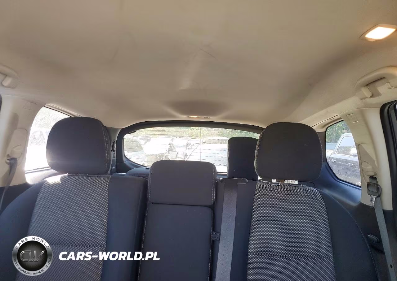 2019 Nissan Pathfinder S VIN:5N1DR2MM9KC641712 - 10