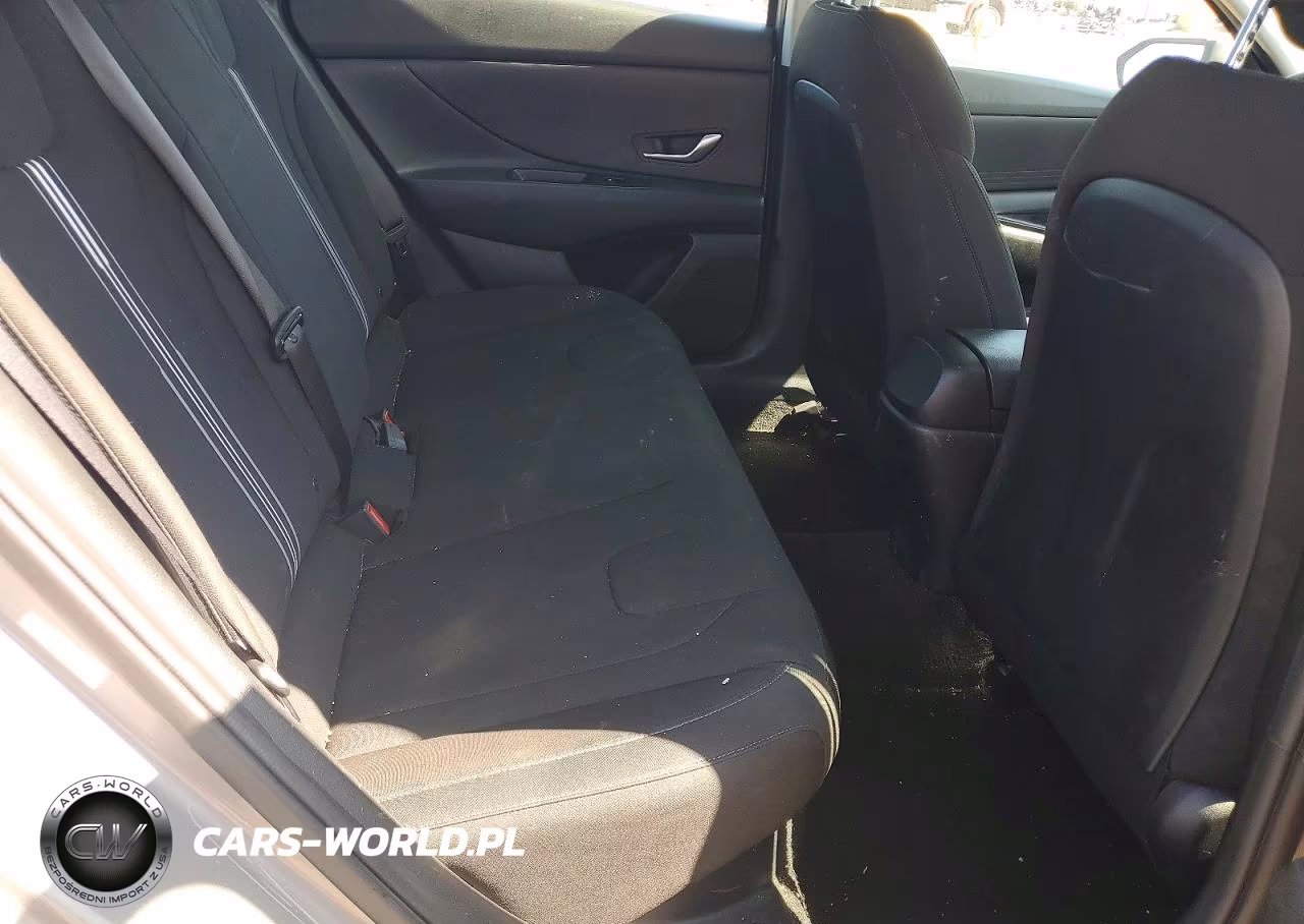 2023 Hyundai Elantra Blue VIN:KMHLM4AJXPU091230 - 10