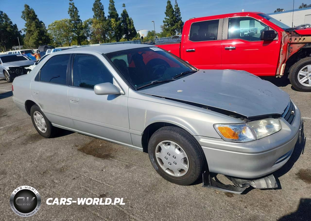 2000 Toyota Camry Ce VIN:4T1BG22K4YU696764 - 4