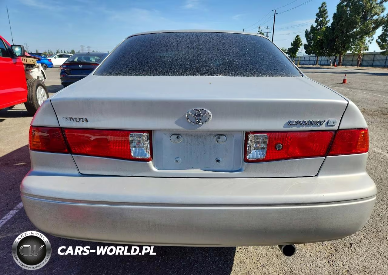 2000 Toyota Camry Ce VIN:4T1BG22K4YU696764 - 6