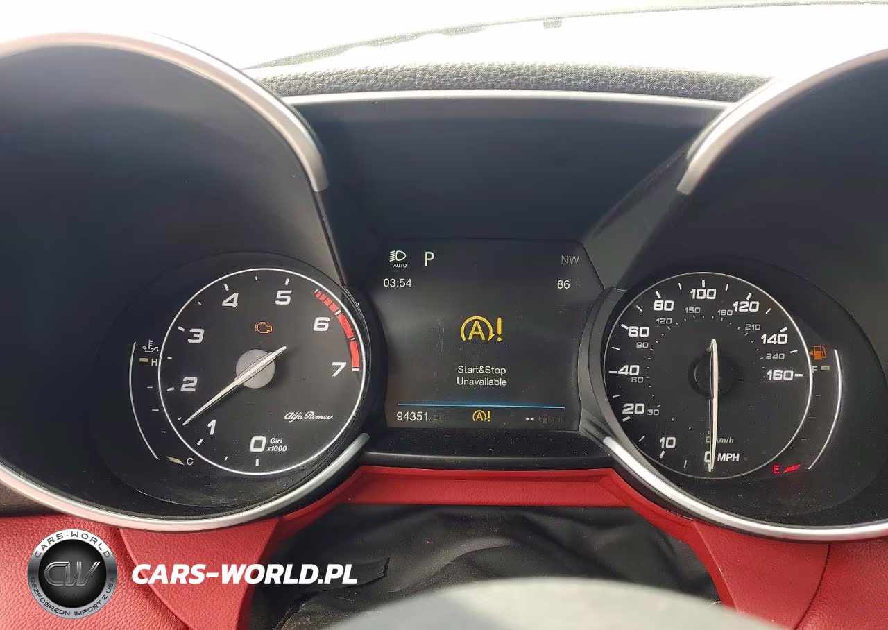 2017 Alfa Romeo Giulia VIN:ZARFAEBN1H7556128 - 9