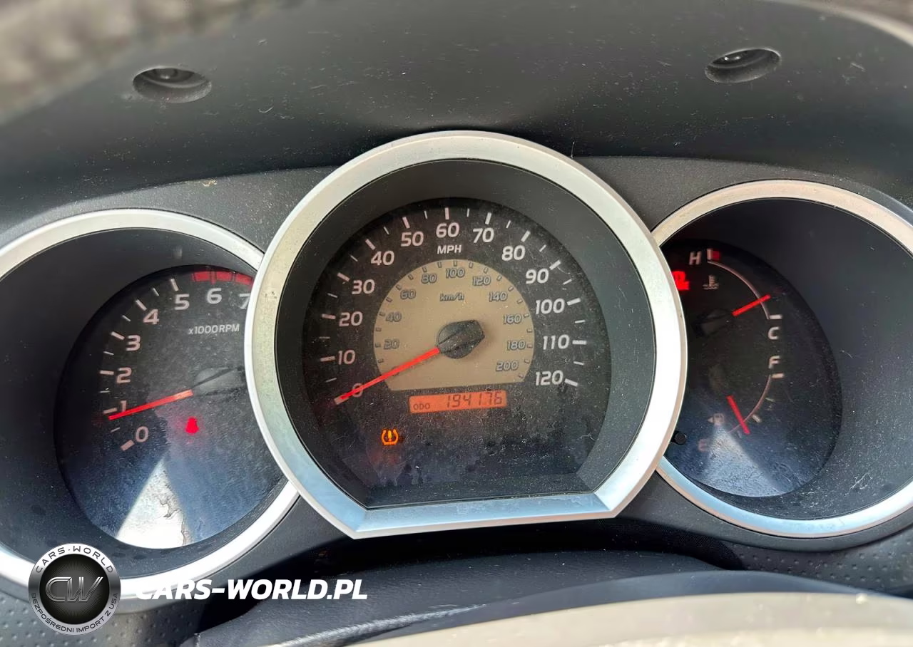 2010 Toyota Tacoma Double Cab VIN:5TELU4EN4AZ695193 - 7