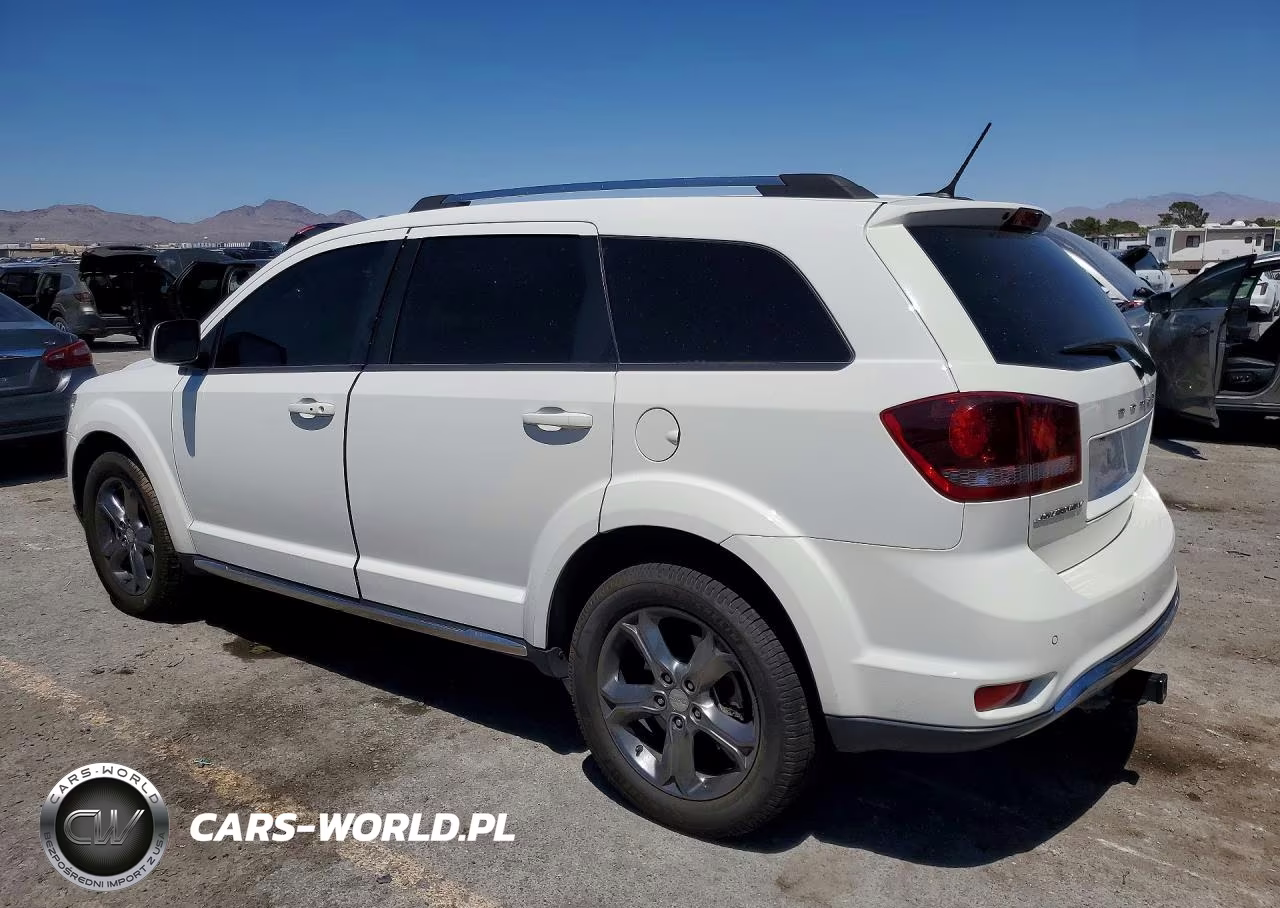 2015 Dodge Journey Crossroad VIN:3C4PDCGB8FT737387 - 2