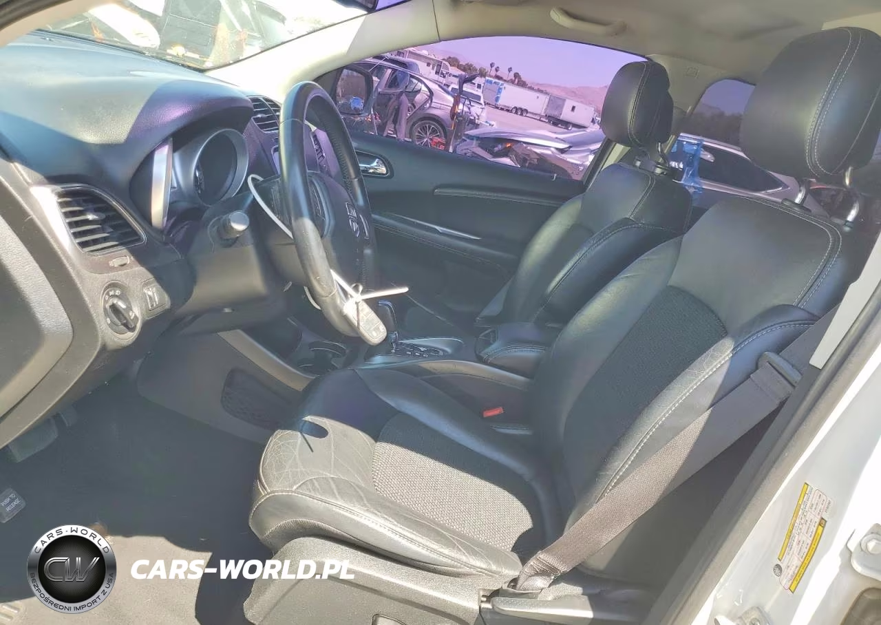 2015 Dodge Journey Crossroad VIN:3C4PDCGB8FT737387 - 7