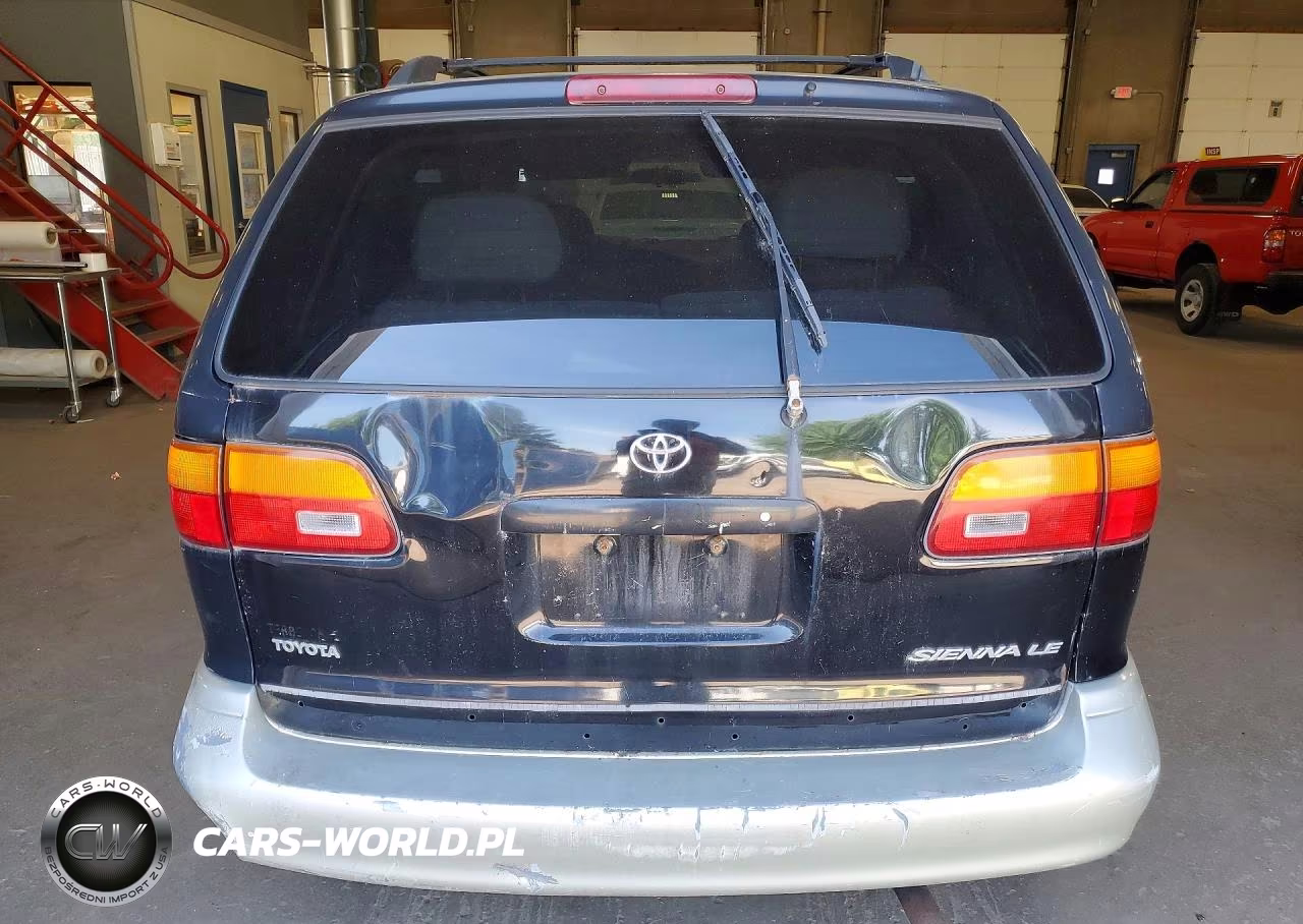 1998 Toyota Sienna Le VIN:4T3ZF13C9WU023136 - 6