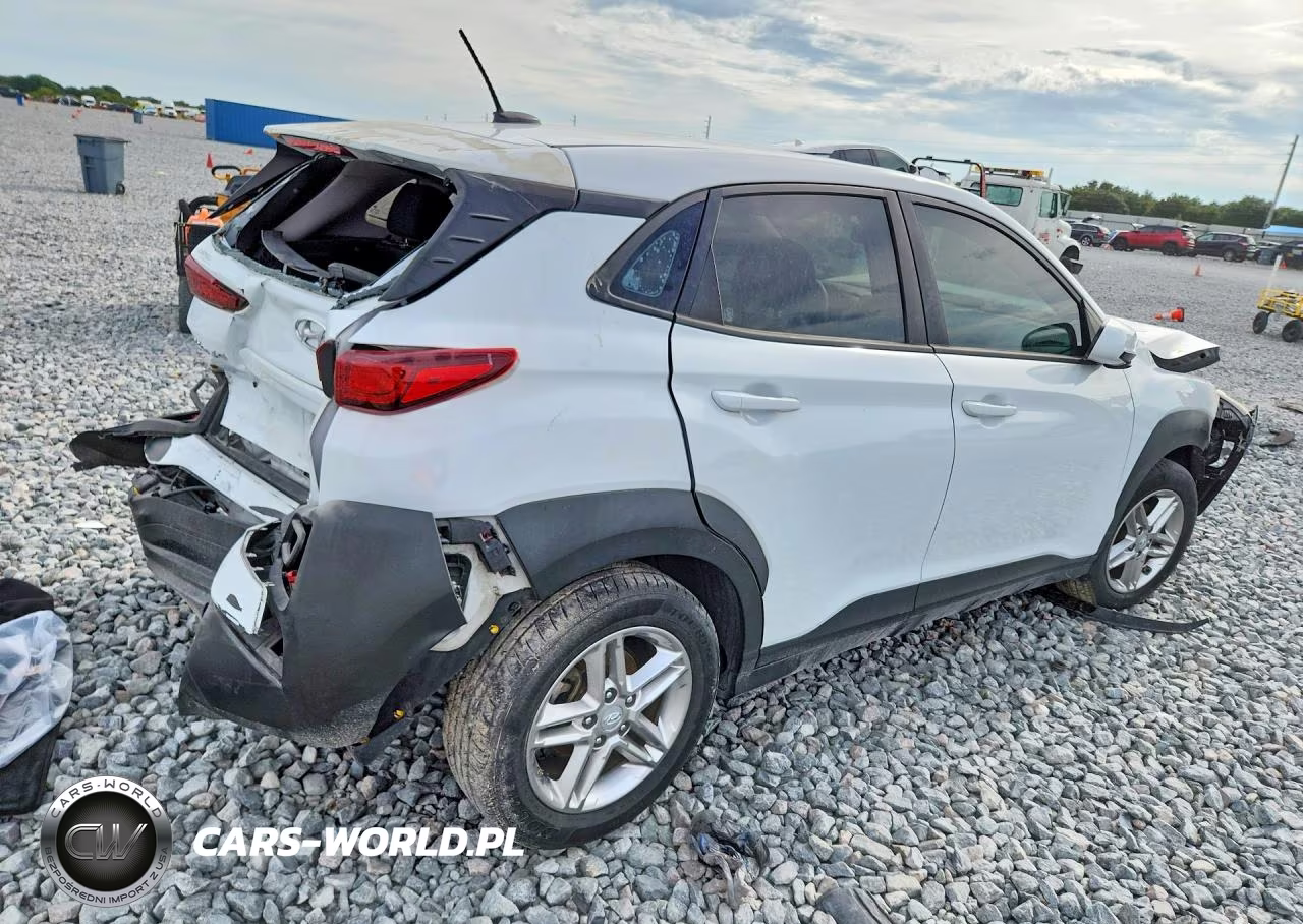 2021 Hyundai Kona Se VIN:KM8K12AA0MU657741 - 3