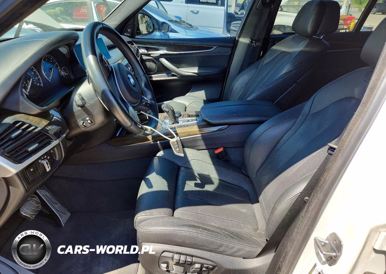2016 BMW X5 xDrive50I VIN:5UXKR6C58G0J79955 - 7