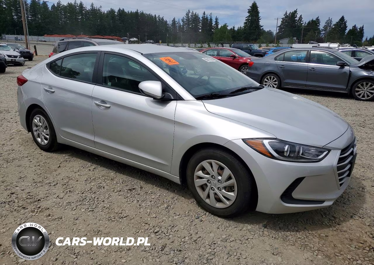 2018 Hyundai Elantra Se VIN:5NPD74LF7JH342263 - 4