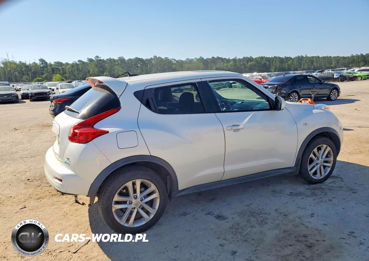 2013 Nissan Juke S VIN:JN8AF5MR4DT220100 - 3