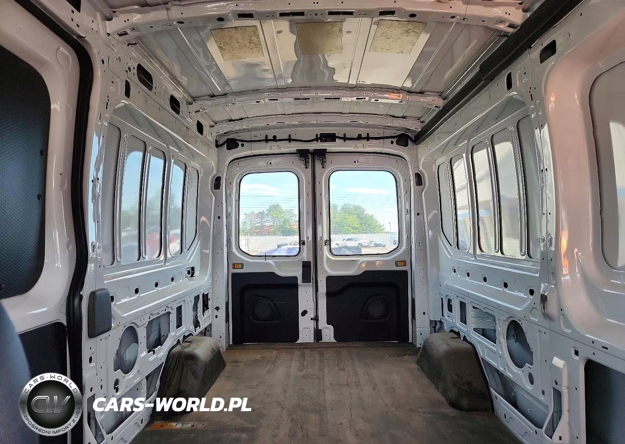 2024 Ford Transit T-250 VIN:1FTBR1C81RKA14951 - 10