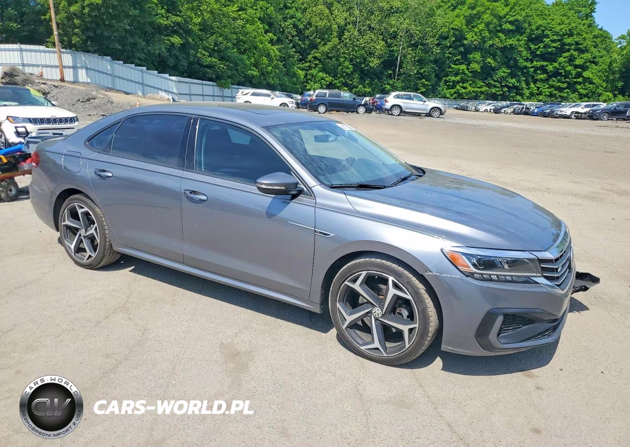 2020 Volkswagen Passat R-Line VIN:1VWMA7A33LC015933 - 4