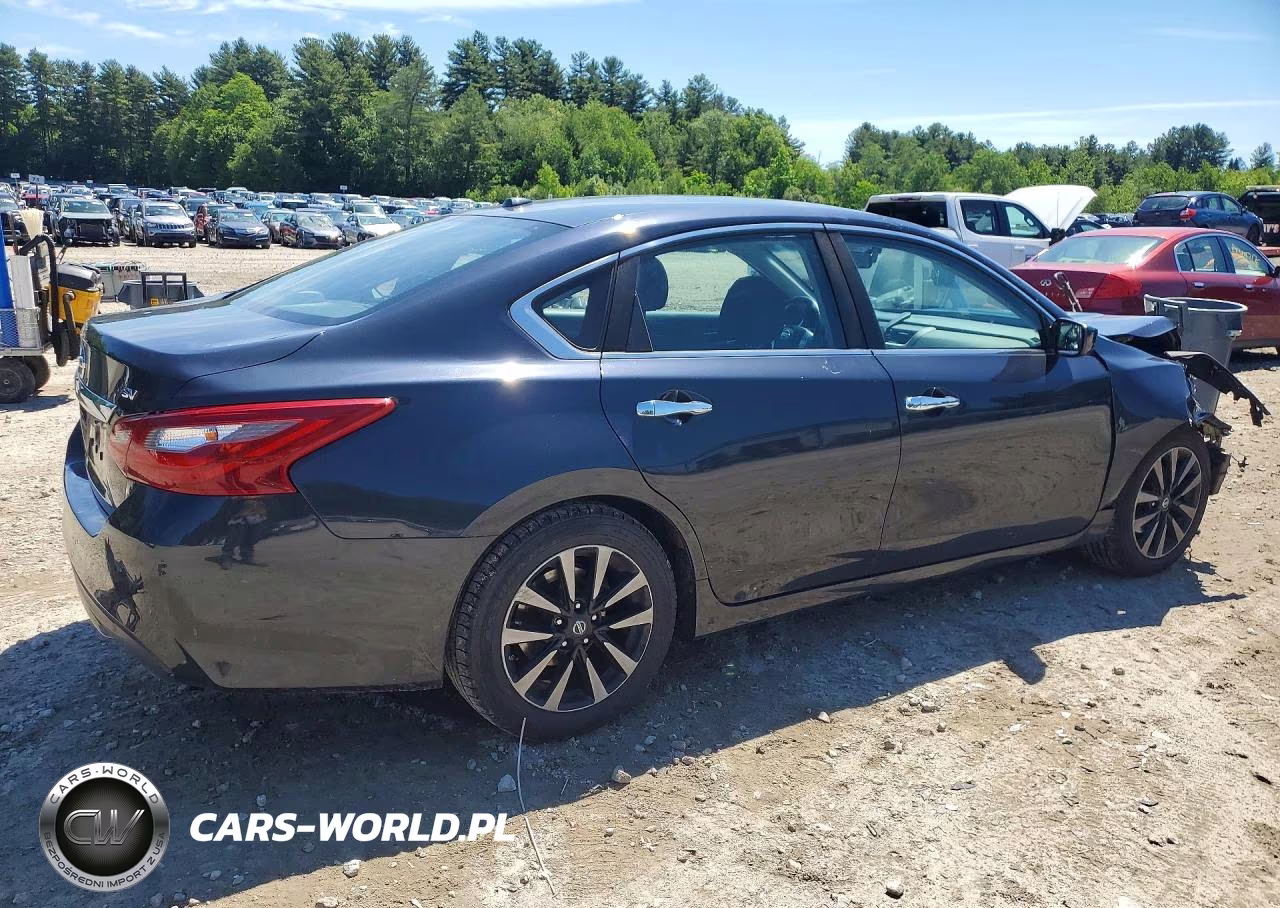 2018 Nissan Altima 2.5 Sv VIN:1N4AL3APXJC238601 - 3